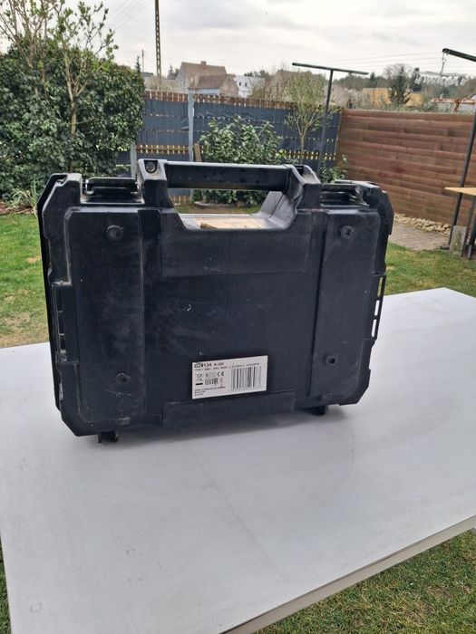 Walizka na wiertarkę Dewalt