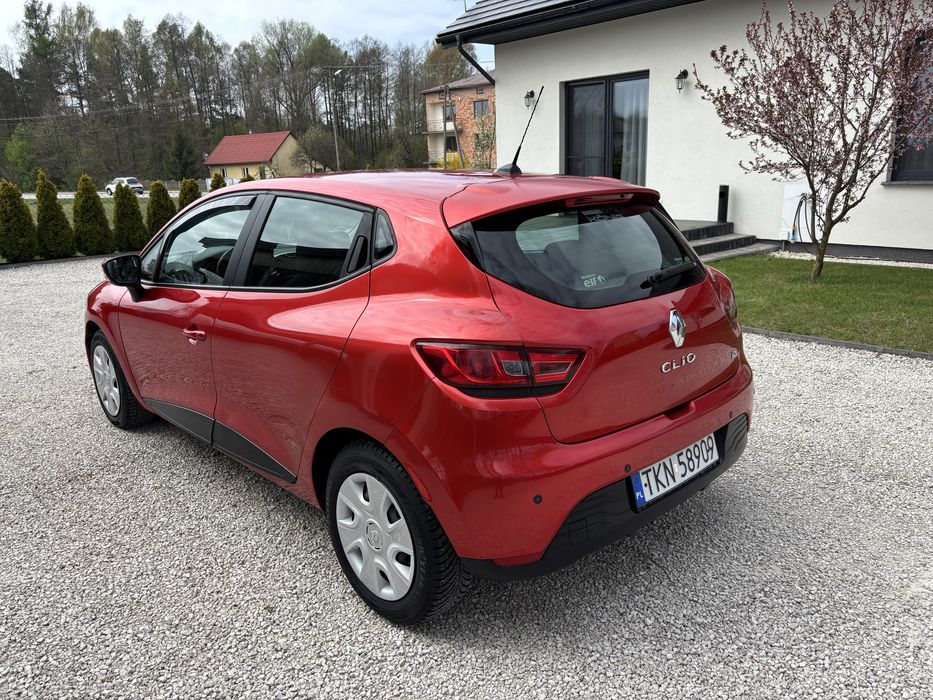 Renault Clio IV 900
