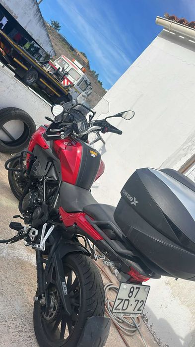 Benelli 502 semi-nova, pouca usada