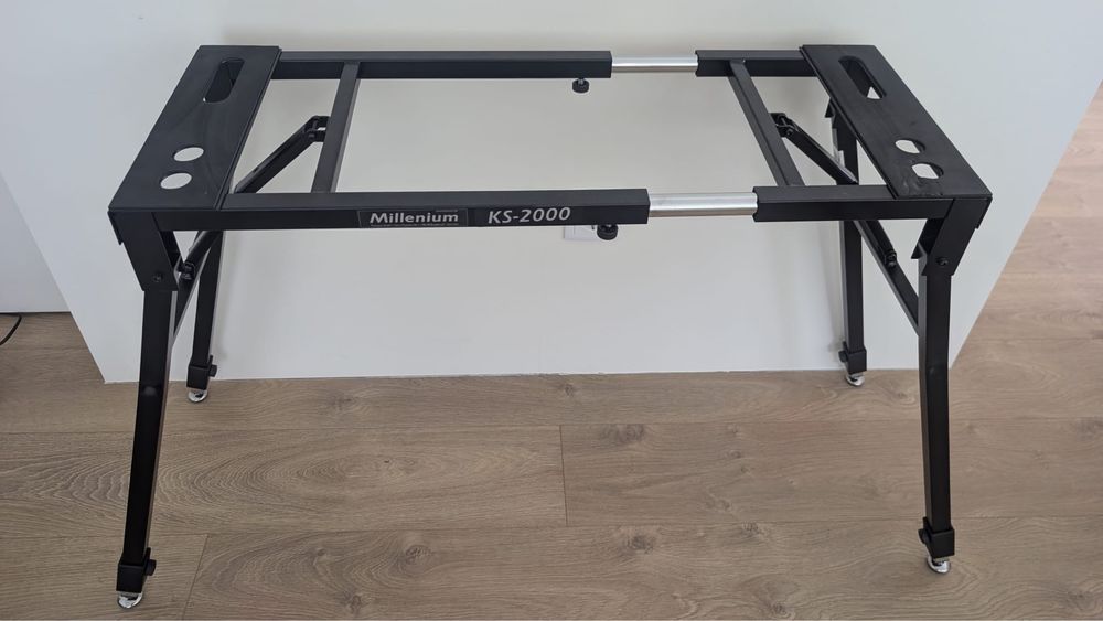 Suporte de Mesa para Teclado / Piano Digital Millenium KS-2000 (Como Novo / Excelente Estado)