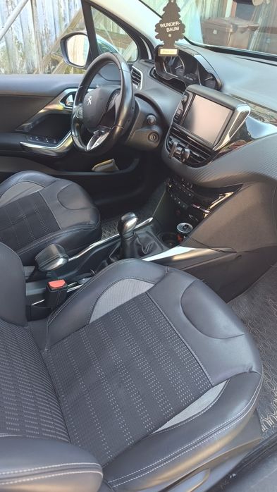 Peugeot 2008 Benzyna 1.2 2013r Stan bdb Zadbany Bez wkładu.