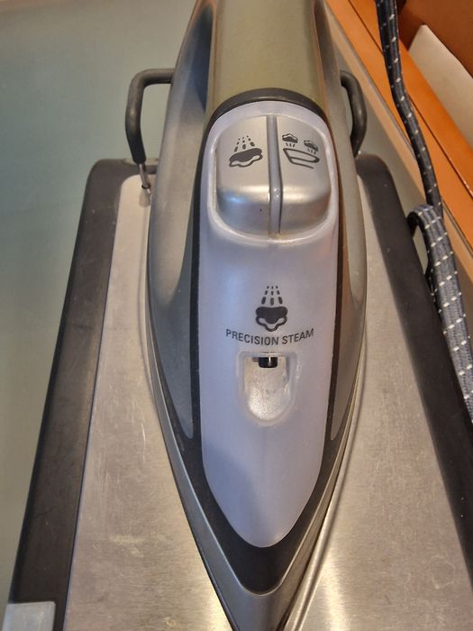 Caldeira Rowenta com avaria