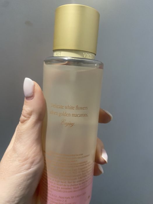 Vitoria Secret Sugared Petals