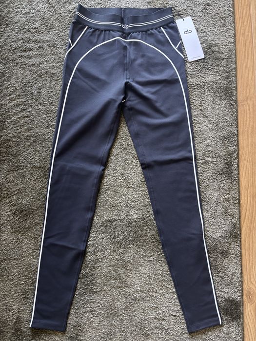 Alo Yoga Airbrush Komplet Rozmiar S