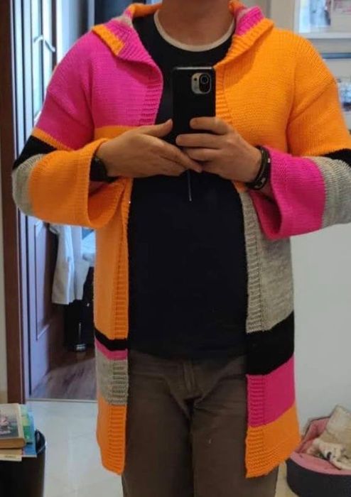 Sprzedam kolorowy sweter