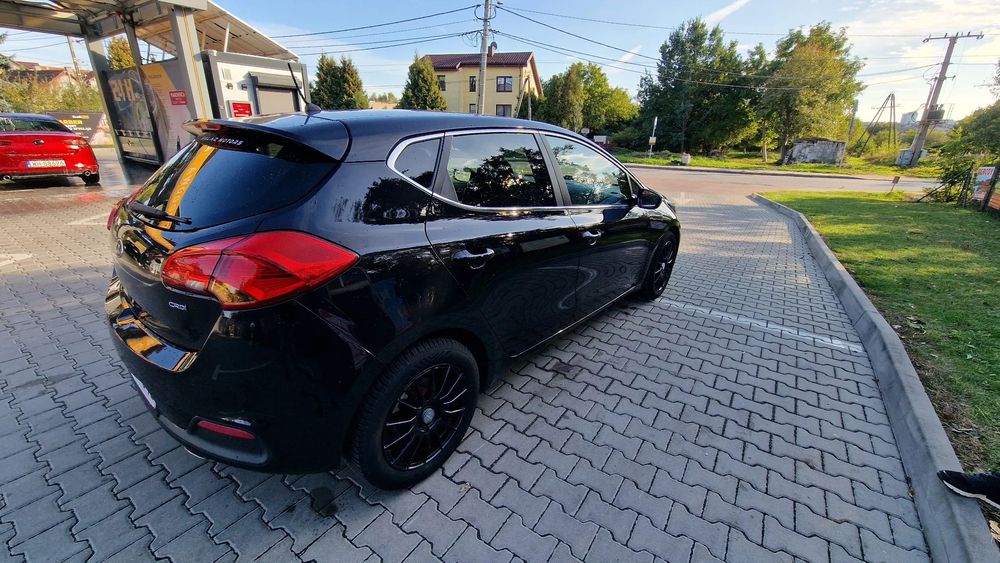 Kia Ceed 1.6 CRDI/110 KM/Klimatron/Skora/Parktron/Led/SUPERSTAN