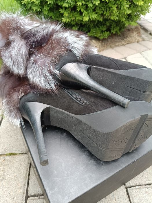 Mallanee ботільйони з чорнобуркою