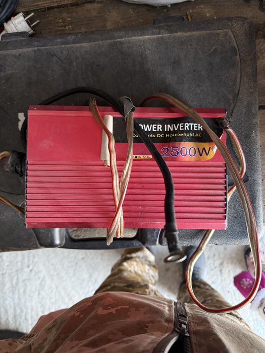 Иевертор 24в стояв на фурі