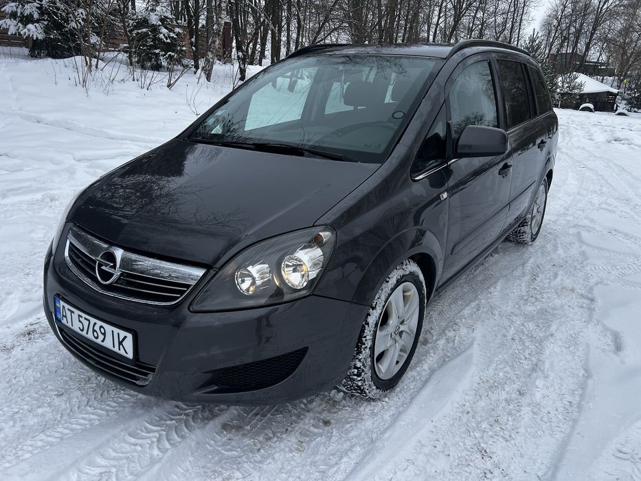 Продам Opel zafira B 2011року