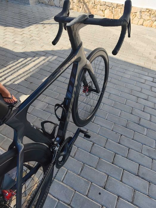 Bicicleta em carbono
