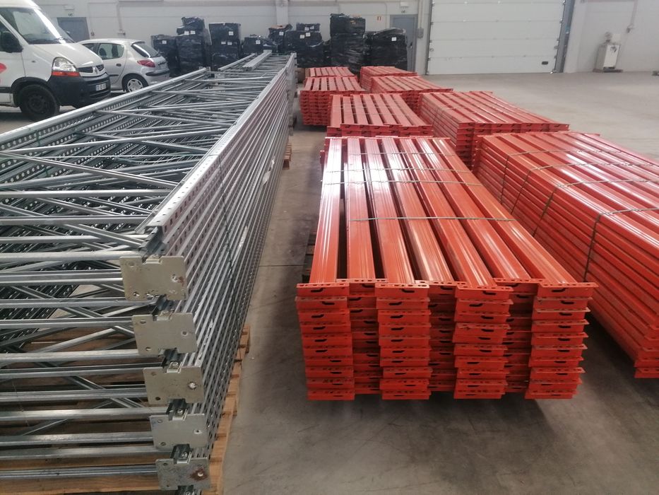 Racks, parteleiras industriais, estantes de armazém