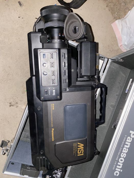 Camara de filmar panasonic profissional antiga