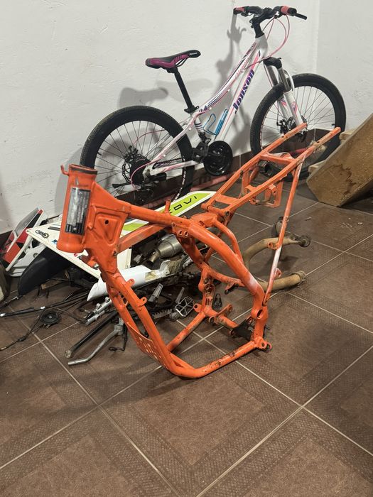 Рама Geon Terra-x 250