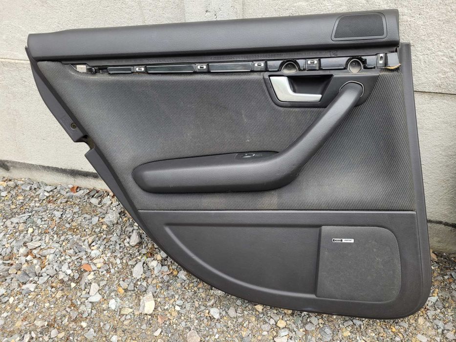 Boczki Drzwi Tapicerka Komplet Audi A4 B7 B6 Soul Maskownice BOSE Speed S-Line