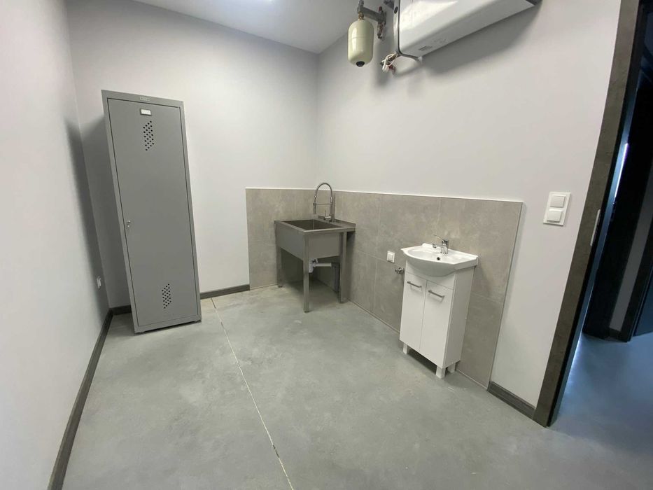 Magazyn 300 m2 + Biuro Wólka Kosowska