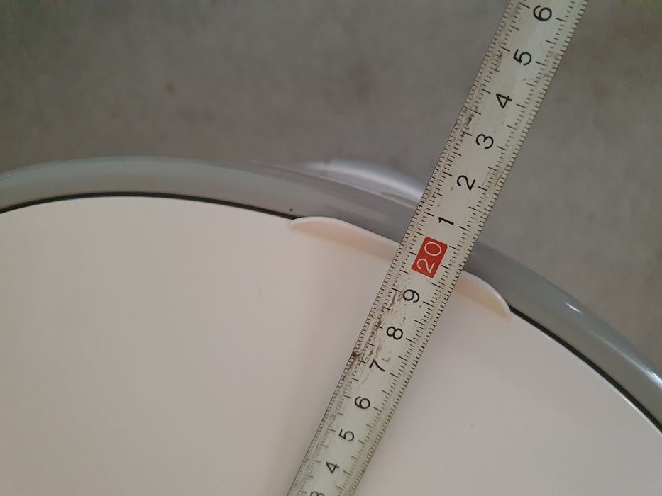 Kosz na zużyte pieluchy