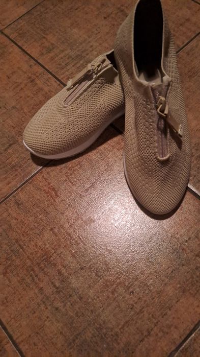 Buty cichobiegi damskie nowe