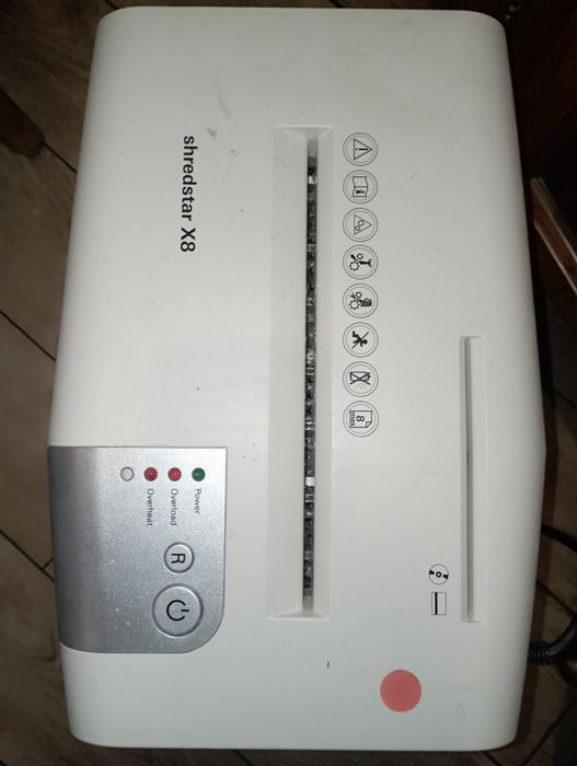 Знищувач паперу офісний