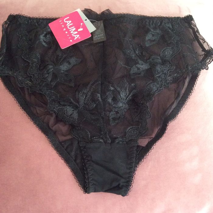 Женское белье  Lauma, трусы разные
