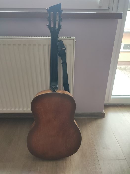 Sprzedam Gitarę akustyczną