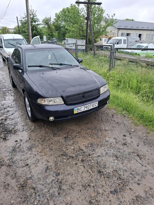 Продам Ауді А4 В5
