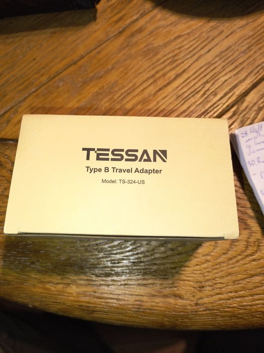 Adapter podróżny Tessan typ B model TS-324-US