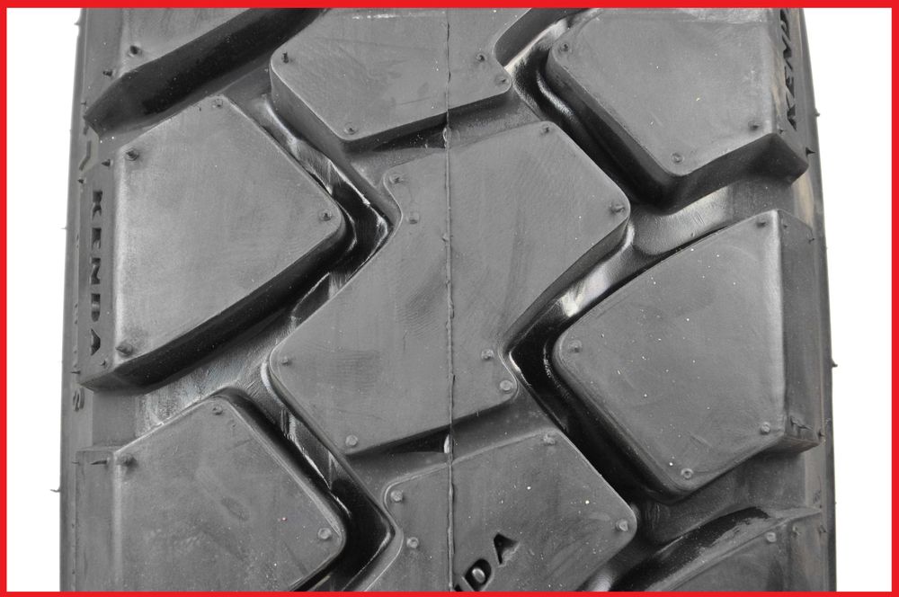 Opony do wózków widłowych 18x7-8 16PR KENDA z dętką i ochraniaczem