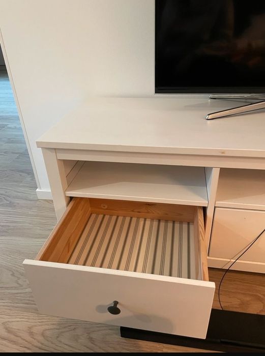 Komoda tv ikea Hemnes
