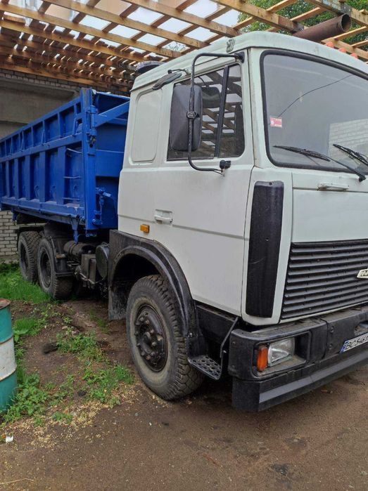 Продається вантажний спеціалізований самоскид МАЗ 551605-275