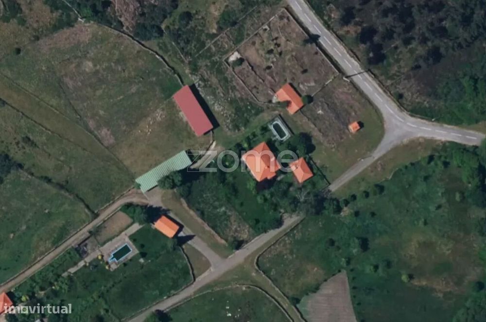Casa térrea com terreno na Serra de Arga, Caminha, Viana do Castelo