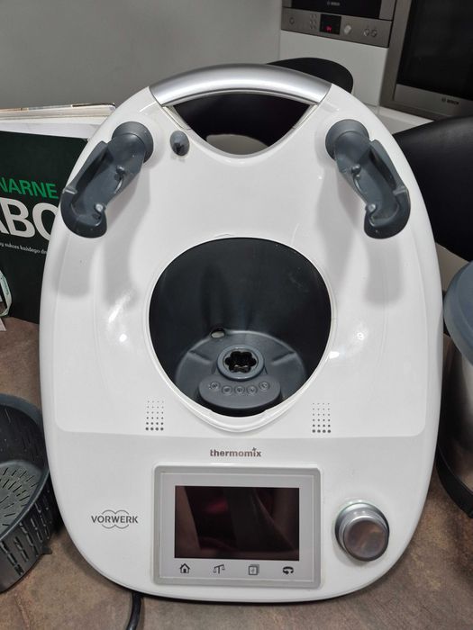 Thermomix  Tm5 używany  plus osprzęt