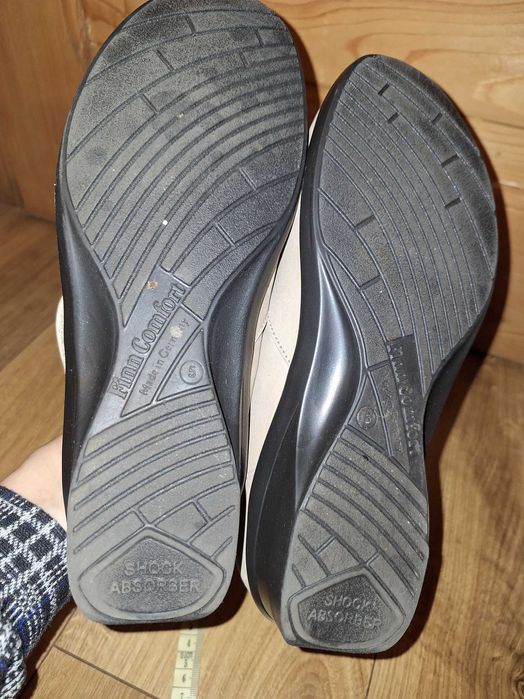 Półbuty czółenka pantofle roz 38