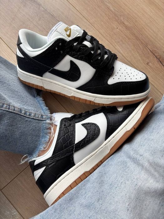 ТОП Жіночі кросівки Nike SB Dunk Low Black Croc найк данки чорні