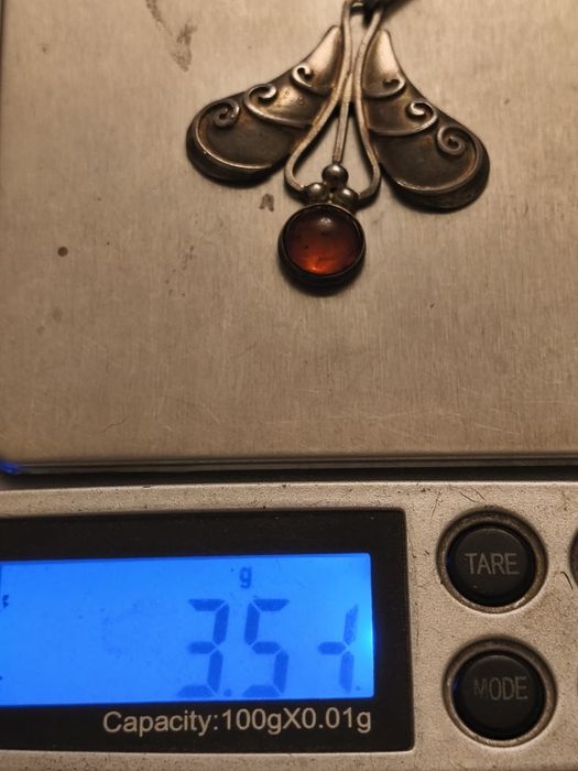 Warmet Resovia srebro wisiorek z bursztynem