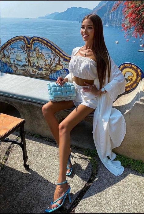 Костюм білий трійка