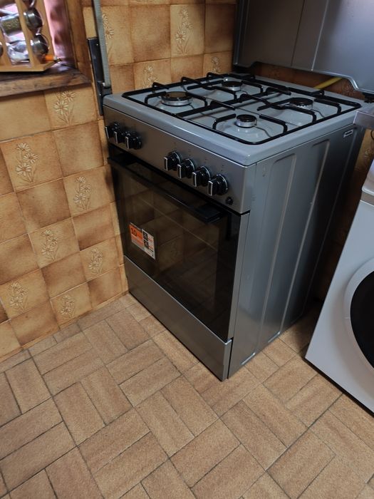 Fogão Indesit a Gás/elétrico  - Com Garantia