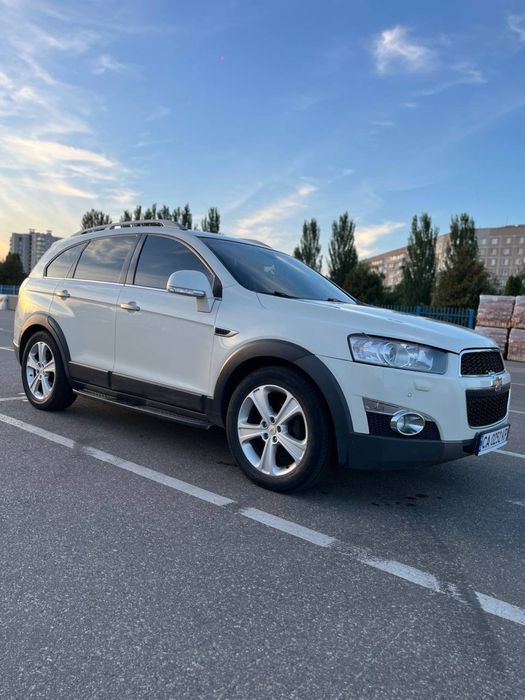 Продам  Chevrolet Captiva 2.2 дизель