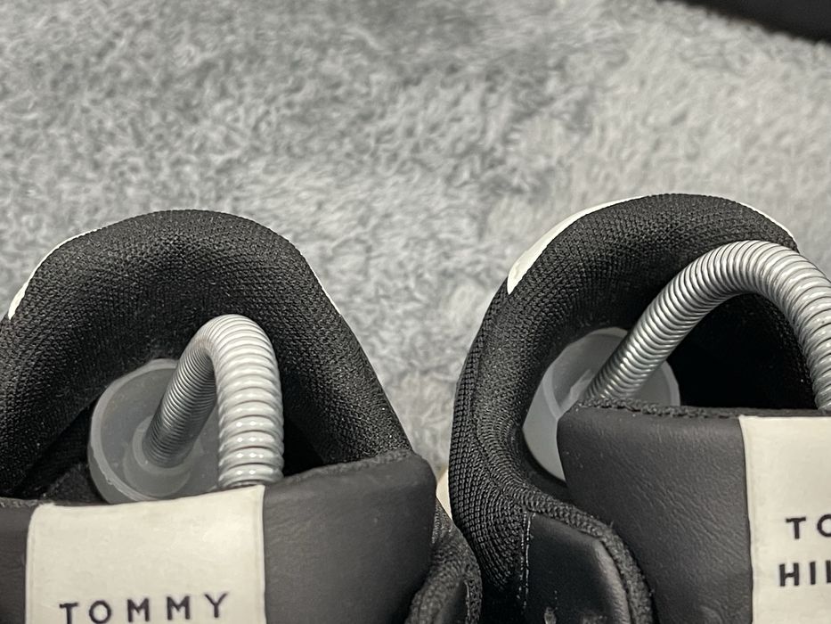 Tommy Hilfiger 42 26.5см. Оригінал