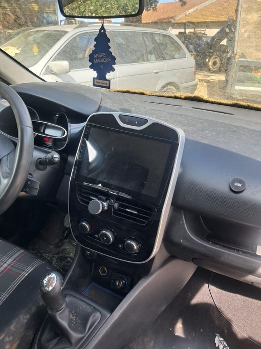 Renault  Clio 2015