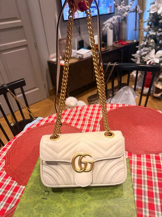 жіноча сумка гуччі