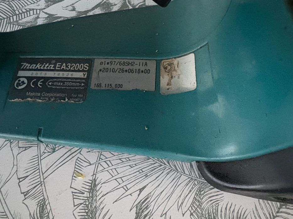 Pilarka spalinowa makita EA3200S