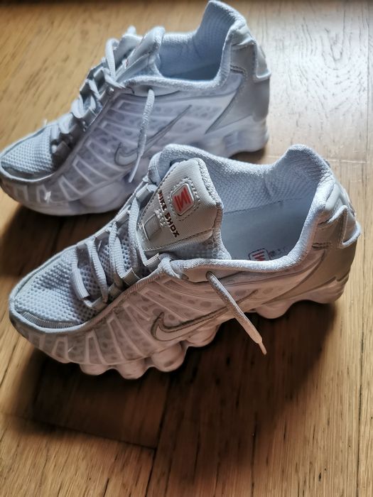 Buty chłopięce Nike SHOX