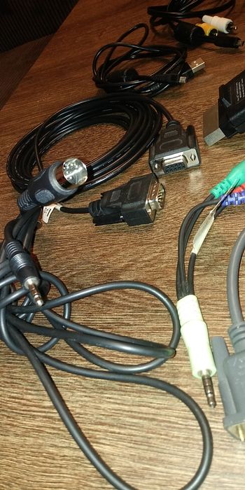 Przejścia din vga jack chinch usb s-video