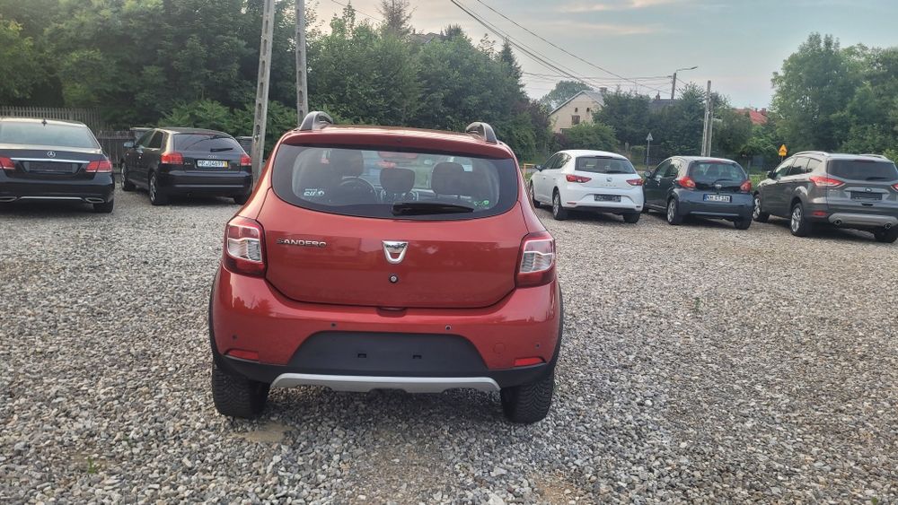 Dacia sandero  steepway super stan benzyna.