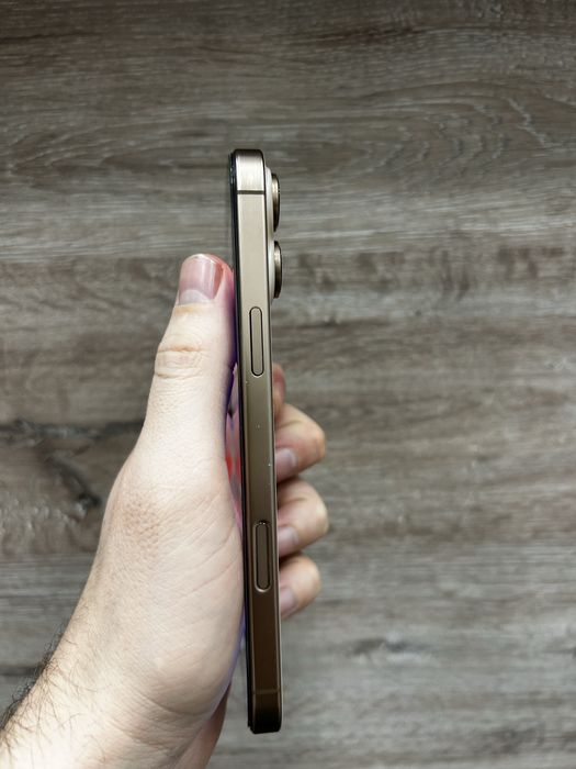 iPhone 16 Pro Max 256Gb Desert Titanium з гарантією