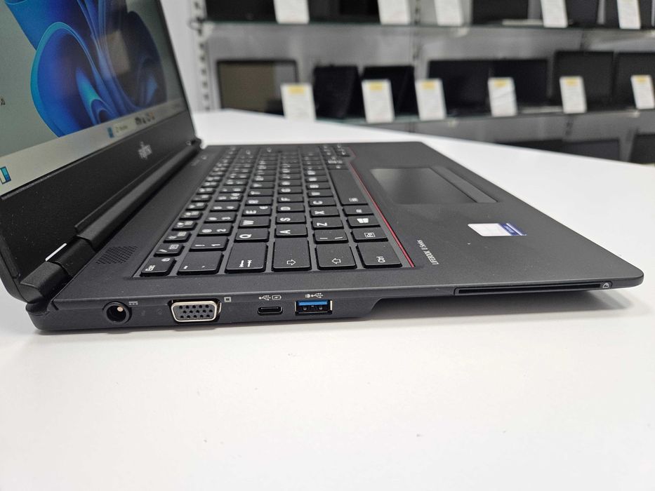 Laptop Fujitsu U747 Intel i5 Pamięć 8gb Dysk 256g ssd Win11 Gwarancja