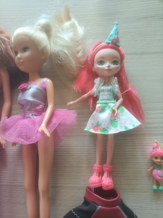 Zestaw lalek barbie