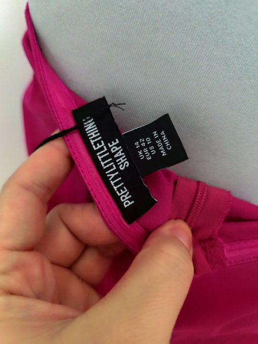 Różowa sukienka gorsetowa z marszczeniem r.42