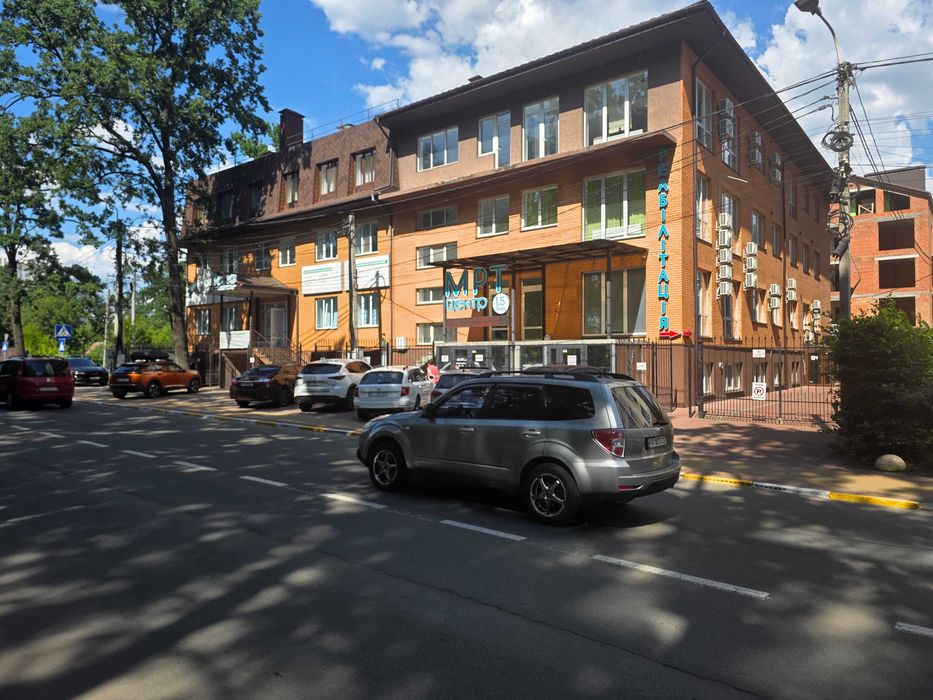 Податки – 2%! Продам 1-к квартиру 41м2 з меблями та технікою навпроти парка ДУБКИ. Ірпінь