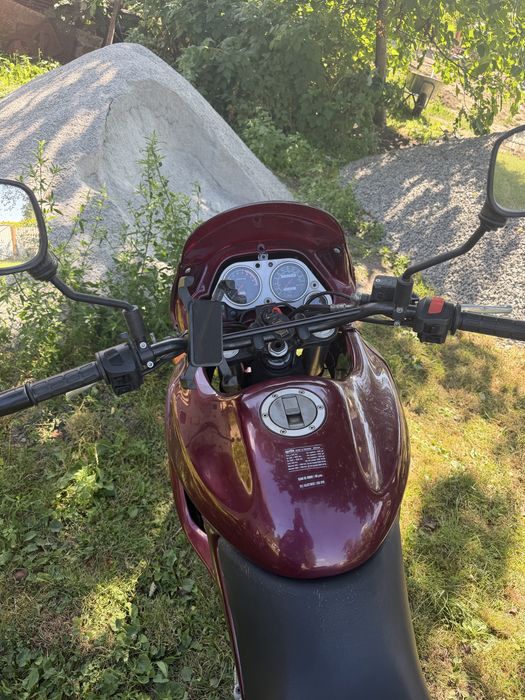 Продам мото апрілія пегас 650
